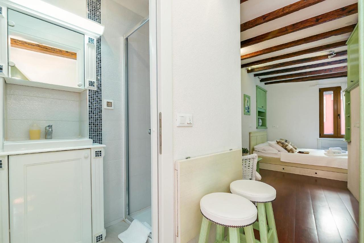 Studios Verde By Irundo Rovinj Exterior photo